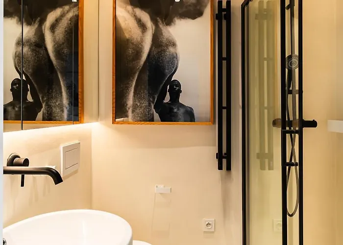 In The Centre Apartment *